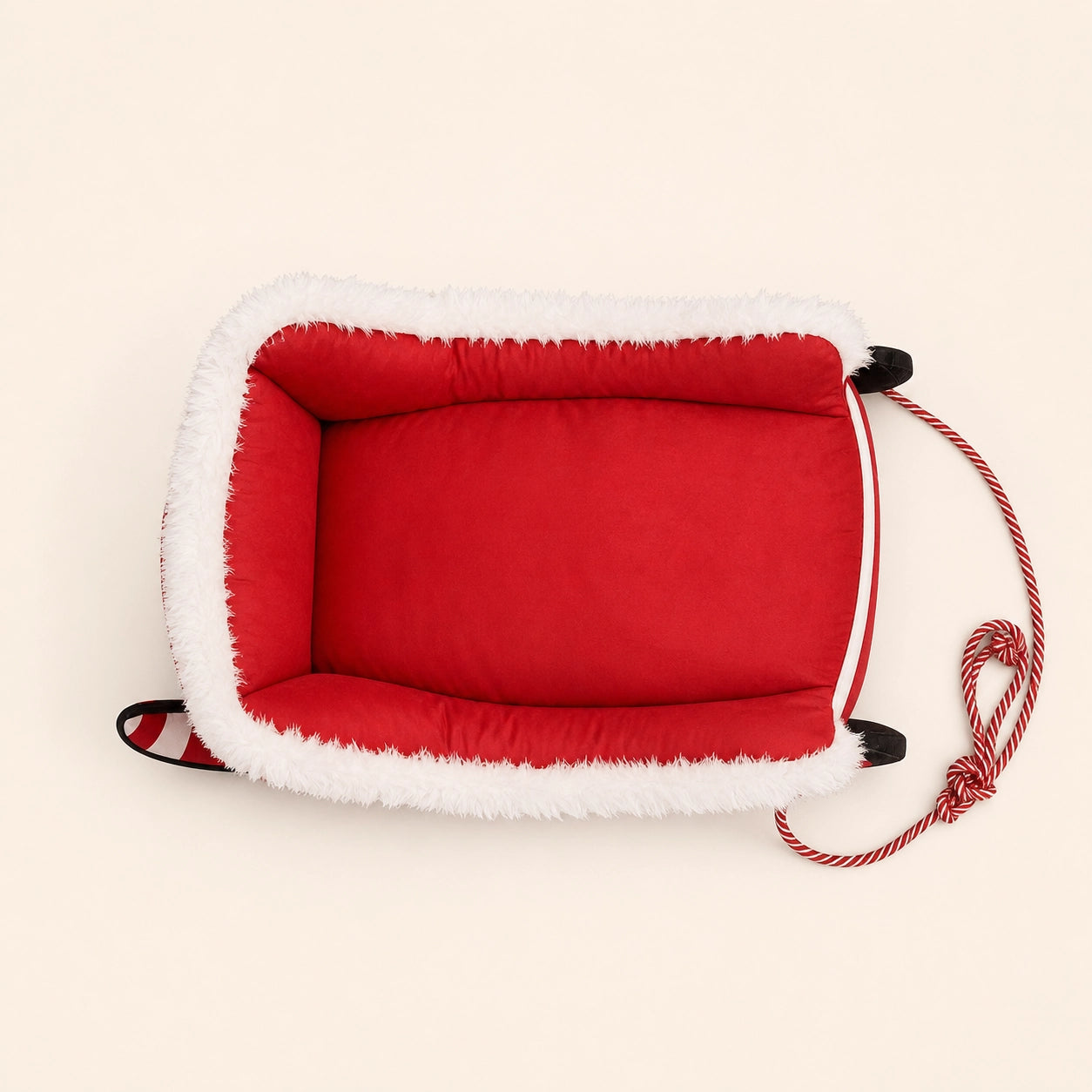 A clear top view makes the usable sleep space easier to judge.